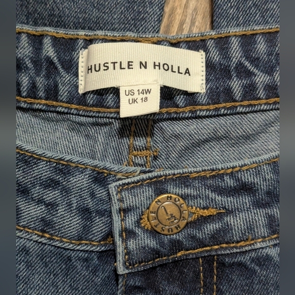 #4 Hustle N Holla Natalia Size 14W Low Rise Modern Fit Wide Leg Jeans NWT - Picture 6 of 16